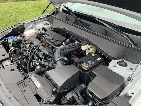 Used 2026 Hyundai Kona SEL Premium image 36