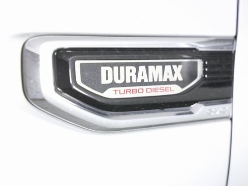 Used 2022 GMC Sierra 1500 Denali w/ Denali Reserve Package image 2