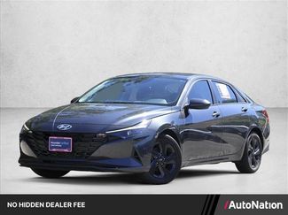 Used 2021 Hyundai Elantra SEL FWD video 1