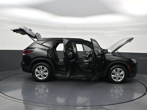 Used 2020 Chevrolet Blazer LT FWD image 34