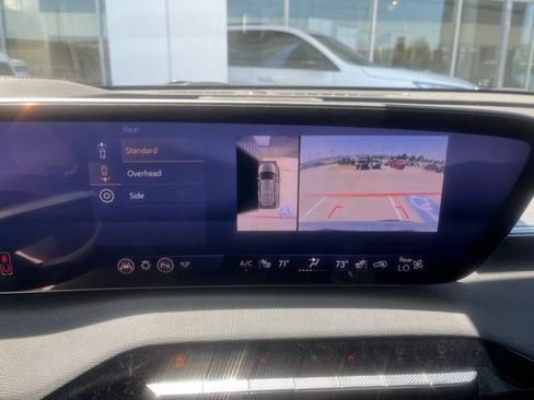 Used 2025 Buick Enclave Preferred w/ Power Package FWD image 12