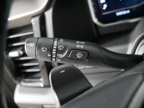 Used 2022 GMC Sierra 1500 AT4 w/ AT4 Premium Package image 32