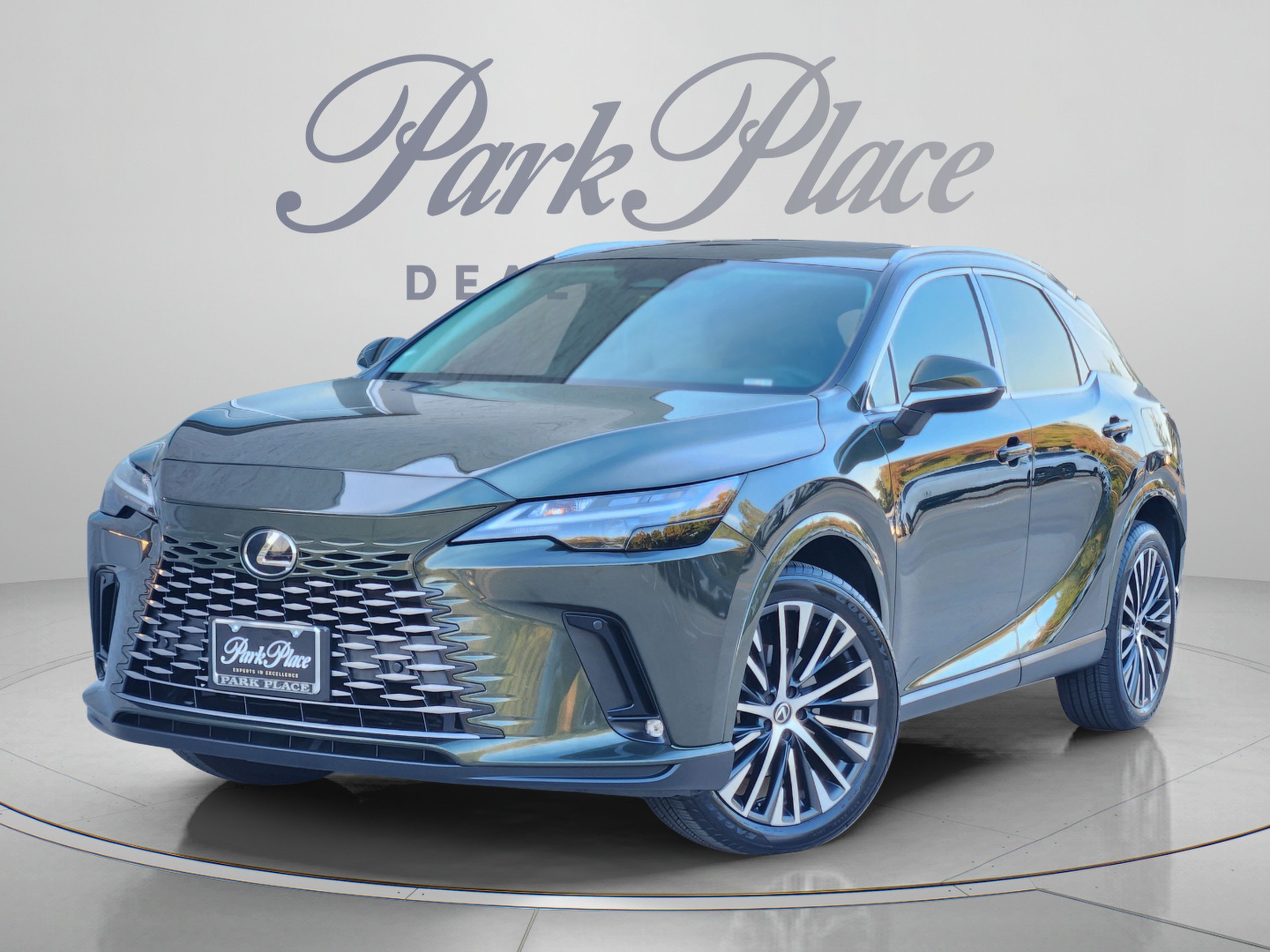 Used 2024 Lexus RX 350 w/ Technology Package AWD/4WD image 1