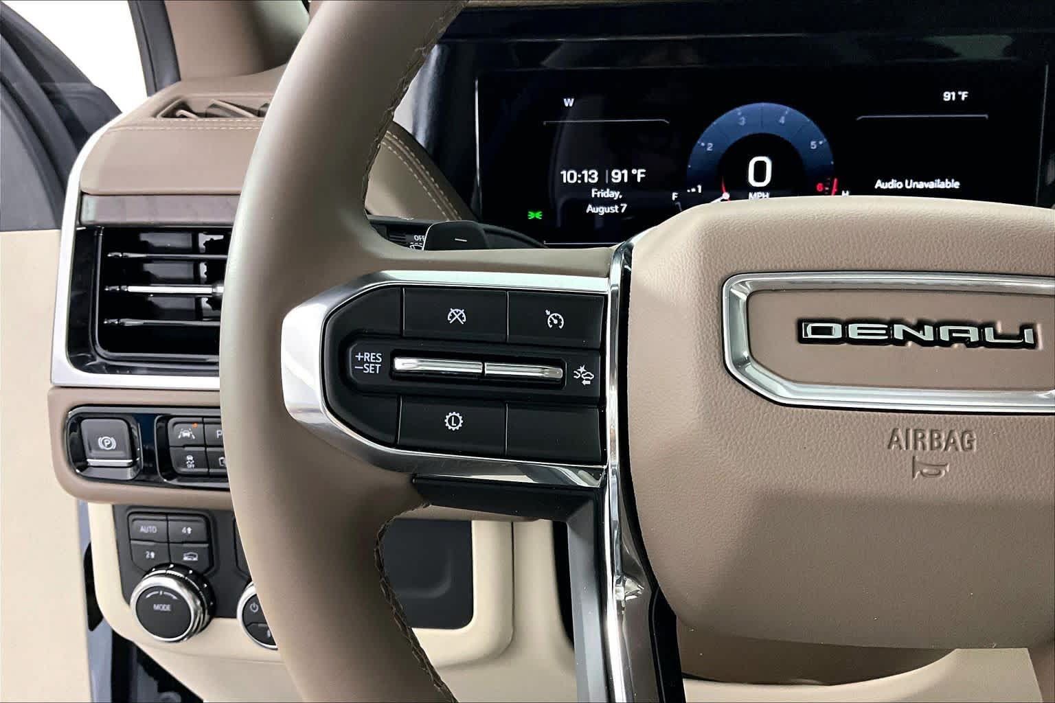 Certified 2026 GMC Yukon XL Denali w/ Sun & Power Step Package AWD/4WD image 23
