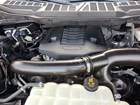 Certified 2023 Ford F150 Lariat w/ Equipment Group 502A High image 29