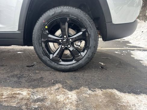 New 2026 Jeep Grand Cherokee Limited w/ Limited Altitude Package image 56