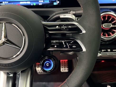 New 2025 Mercedes-Benz CLA 35 AMG 4MATIC image 28