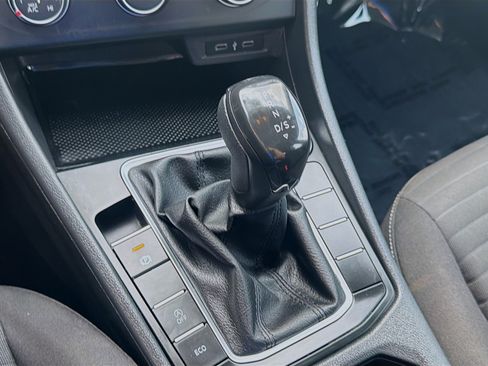 Used 2022 Volkswagen Jetta S FWD image 15