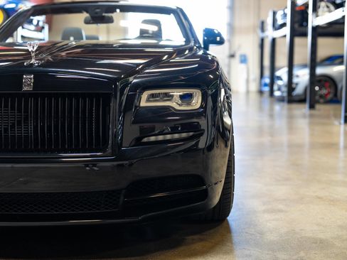 Used 2020 Rolls-Royce Dawn image 19