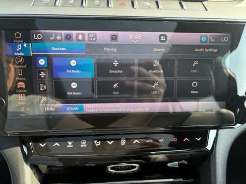 New 2026 Jeep Grand Cherokee Limited w/ Limited Altitude Package AWD/4WD image 6