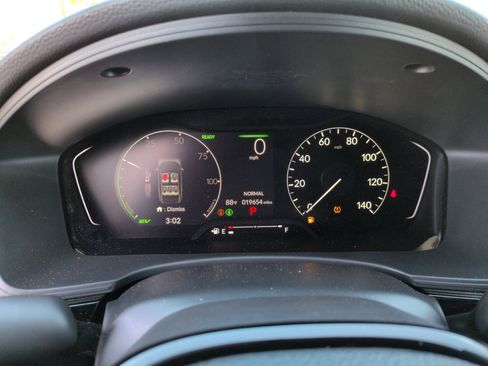 Used 2025 Honda Civic FWD Hybrid Sedan image 21