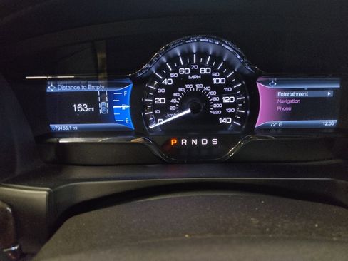 Used 2015 Lincoln MKS AWD w/ Equipment Group 201A image 23