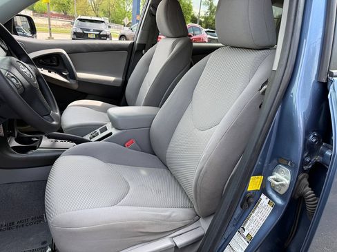 Used 2012 Toyota RAV4 4WD w/ Upgrade Value Pkg image 87