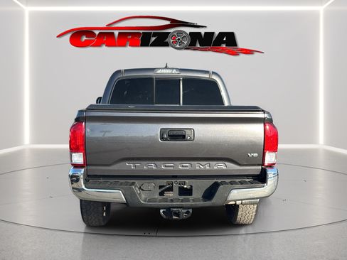 Used 2016 Toyota Tacoma SR5 w/ Towing Package RWD image 7