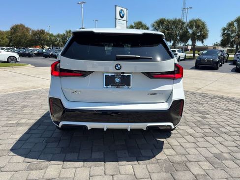 New 2026 BMW X1 xDrive28i image 10