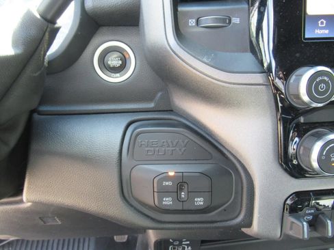 Certified 2026 RAM 3500 Tradesman w/ Chrome Appearance Group AWD/4WD image 27