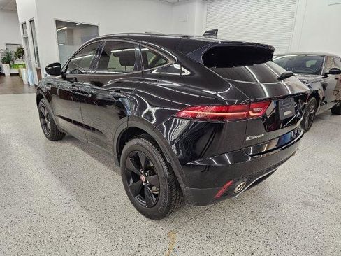 Used 2020 Jaguar E-PACE SE image 6