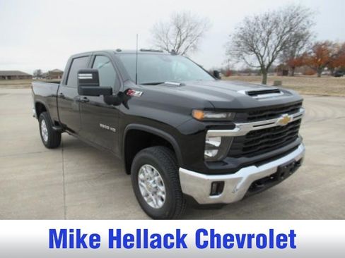 New 2025 Chevrolet Silverado 2500 LT image 1