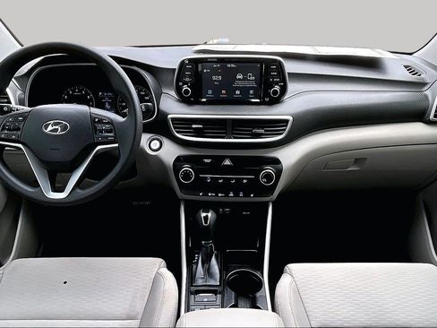 Used 2020 Hyundai Tucson Value FWD image 14