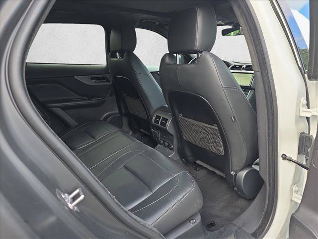 Used 2019 Jaguar F-PACE S AWD/4WD image 11