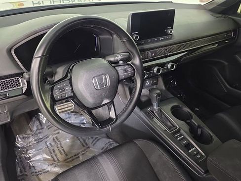 Used 2023 Honda Civic Sport image 19