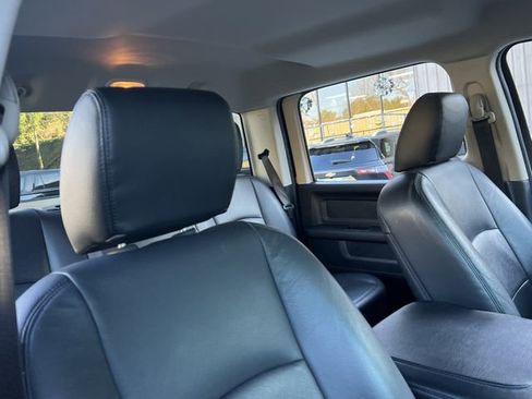 Used 2018 RAM 1500 Express w/ Express Value Package image 29