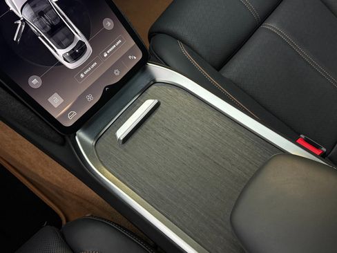 Used 2024 Lucid Air Grand Touring image 44