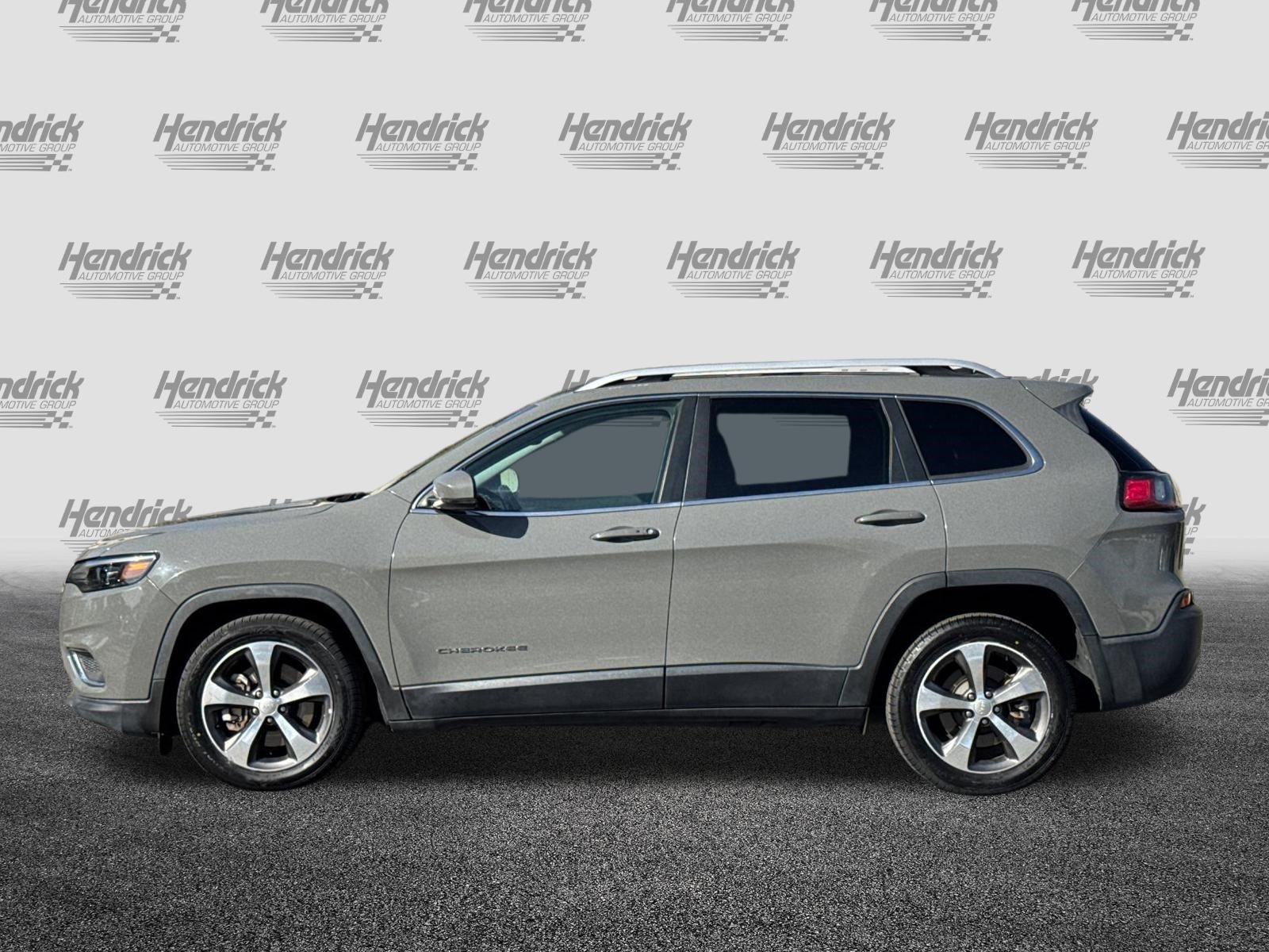 Used 2019 Jeep Cherokee Limited FWD image 8