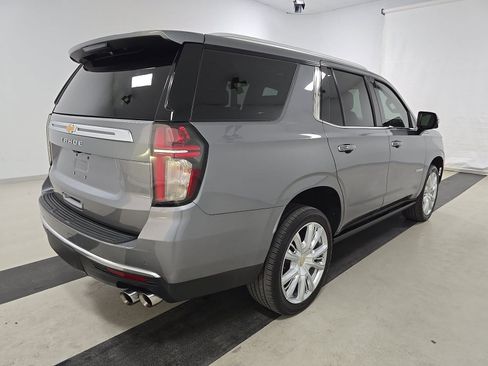 Used 2021 Chevrolet Tahoe High Country w/ Premium Package RWD image 6