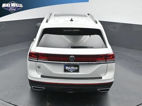 Used 2026 Volkswagen Atlas SE FWD image 14