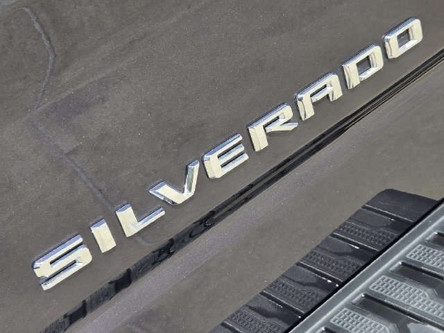 Used 2023 Chevrolet Silverado 1500 RST RWD image 15
