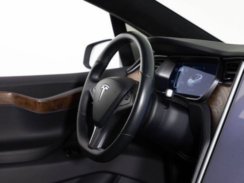 Used 2021 Tesla Model X Long Range AWD/4WD image 28