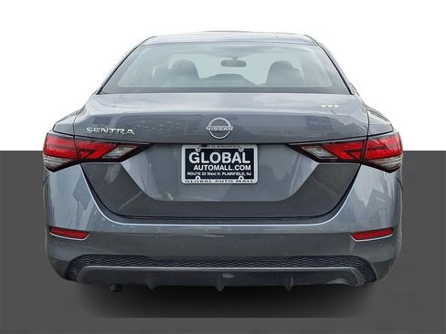 Used 2025 Nissan Sentra S image 6