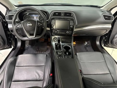 Used 2021 Nissan Maxima 3.5 SV w/ Floor Mat Group FWD image 2