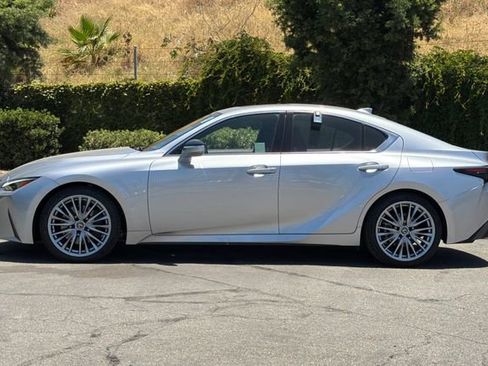 Used 2023 Lexus IS 300 w/ Premium Package RWD image 7
