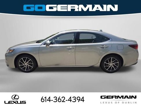 Used 2017 Lexus ES 350 w/ Premium Package FWD image 11