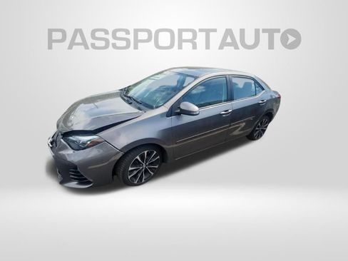 Used 2018 Toyota Corolla SE w/ SE Premium Package FWD image 1
