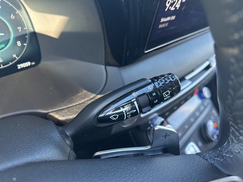 Used 2024 Hyundai Palisade Limited AWD/4WD image 18