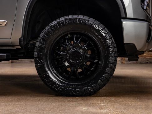 Used 2026 Chevrolet Silverado 3500 High Country w/ High Country Premium Package AWD/4WD image 12