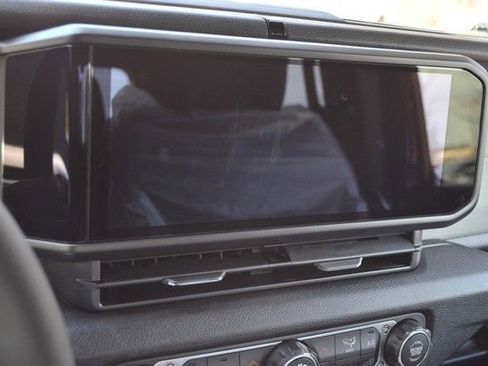 New 2026 Jeep Gladiator Willys image 28