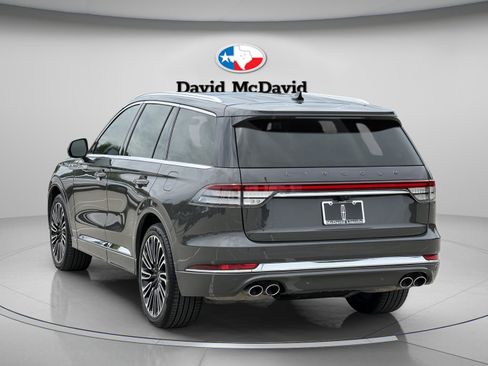 Certified 2023 Lincoln Aviator Black Label w/ Dynamic Handling Package AWD/4WD image 5