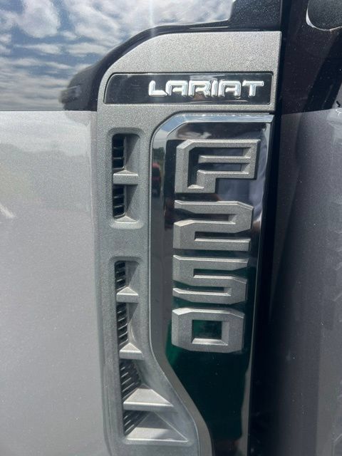 Used 2024 Ford F250 Lariat w/ Black Appearance Package AWD/4WD image 30