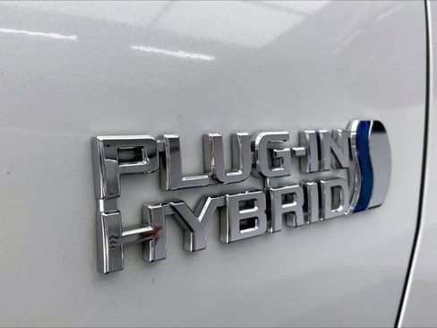 Used 2023 Toyota RAV4 XSE image 33