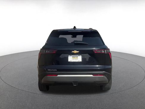 Used 2025 Chevrolet Equinox LT image 11