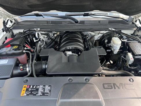 Used 2018 GMC Yukon XL SLT image 22