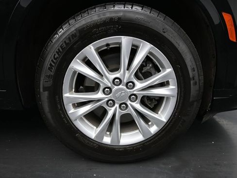 Used 2023 Cadillac XT6 Luxury AWD/4WD image 10