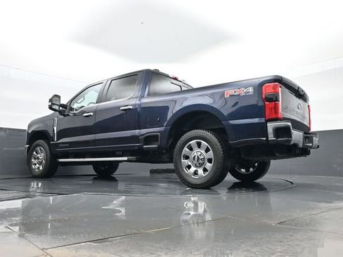 Used 2024 Ford F250 Lariat w/ Chrome Package image 24
