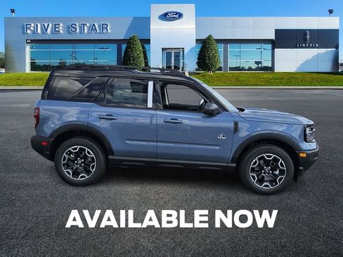 New 2025 Ford Bronco Sport Outer Banks AWD/4WD image 9