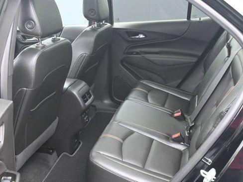 Used 2023 Chevrolet Equinox Premier AWD/4WD image 13