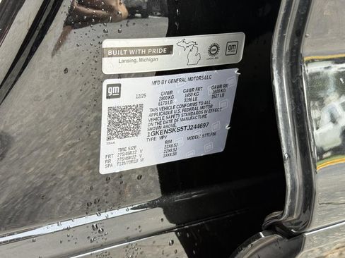 Used 2026 GMC Acadia Denali Ultimate FWD image 28
